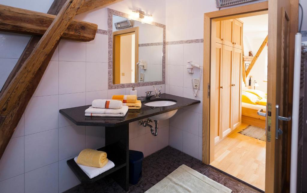 Obstbauernhof Fohlenhof Apartment Lasa Bilik gambar